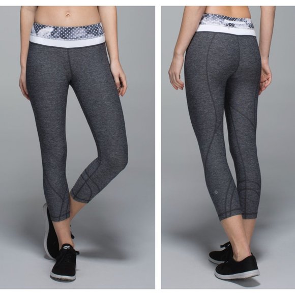 LULULEMON Run Inspire Crop II Luxtreme Heathered Black Dottie Dream Rose {C50} - Picture 1 of 5